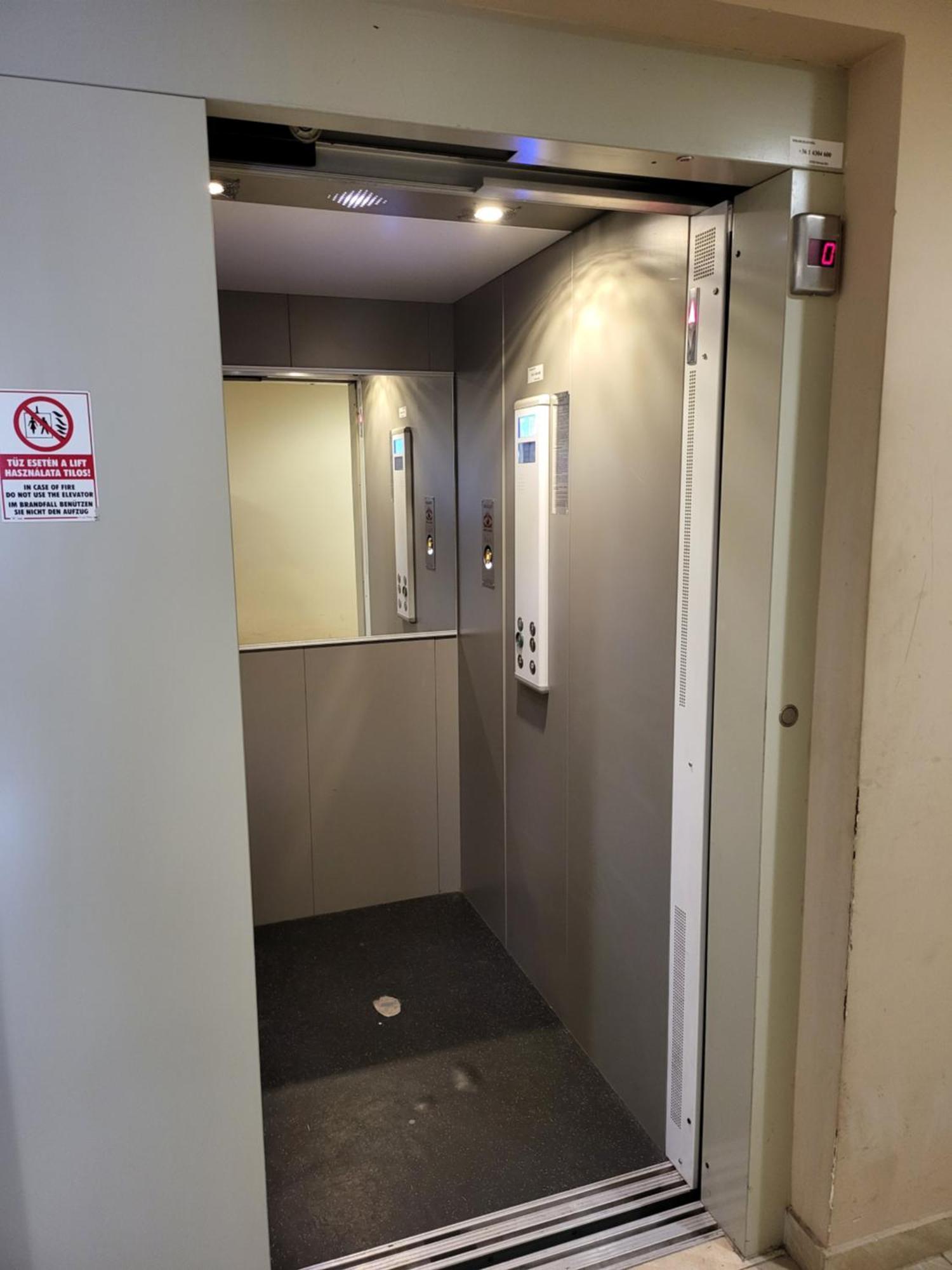 Triangol Apartman: Fuerdo, Belvaros, Egyetem Gyor Bagian luar foto